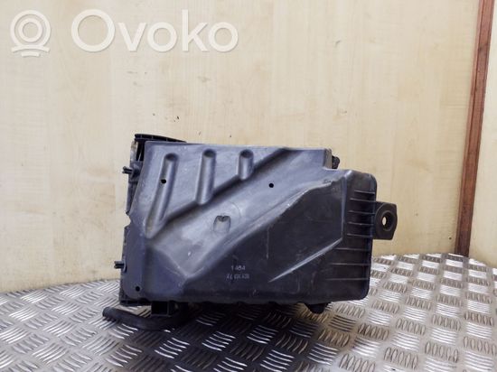 Audi A4 S4 B6 8E 8H Air filter box 06C133843 06B133837AJ 06B133833F