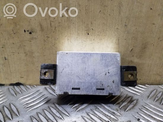 Audi A4 S4 B5 8D Alarm control unit/module 8D0951173