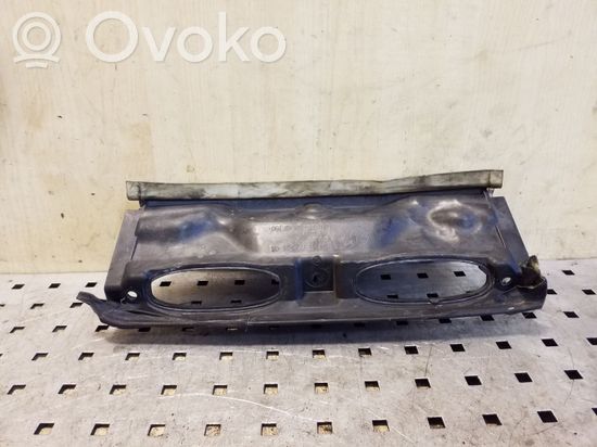 BMW 3 E90 E91 Wiper trim 15677210 64316979758