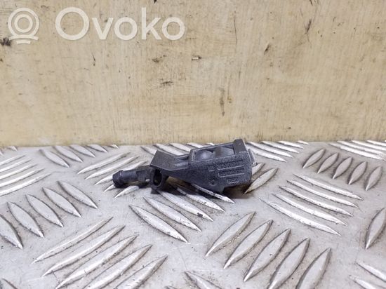 Volkswagen Transporter – Caravelle T5 Windshield washer spray nozzle 6E0955985