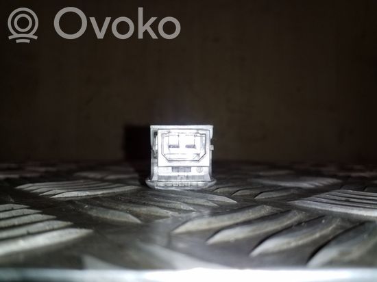 Audi Q5 SQ5 Other interior light 8D0947415