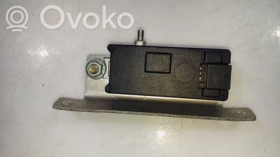 Audi A8 S8 D2 4D Aerial antenna amplifier 4D0035225N