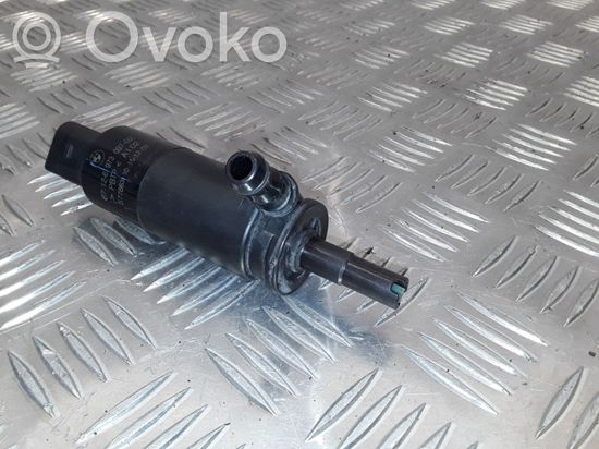 BMW 3 E92 E93 Headlight washer pump 6973097 6712697309702 57786310
