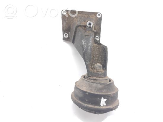 BMW 3 E46 Engine mount bracket 21111094697 1094697