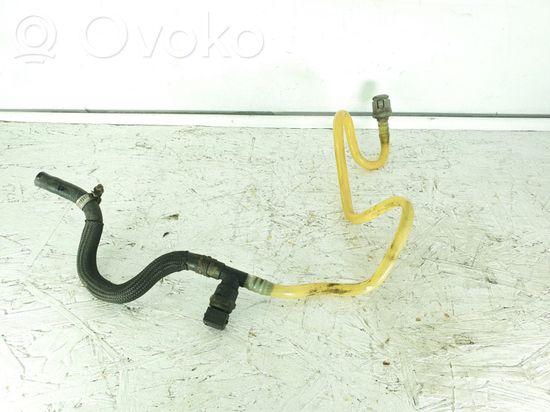 BMW 5 E60 E61 Fuel temperature sensor 1353778930401 13632610