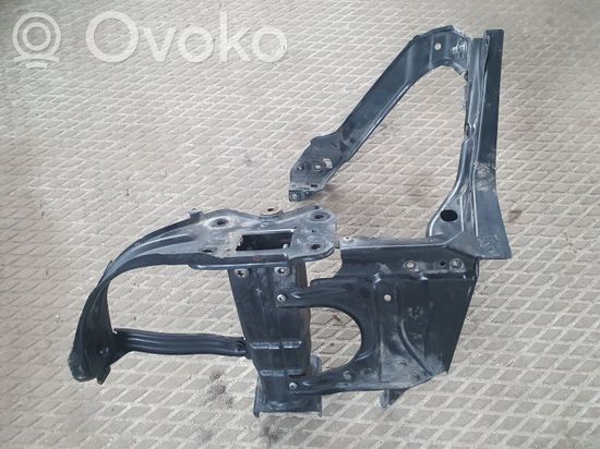 Mercedes-Benz CLS C219 Radiator support slam panel bracket