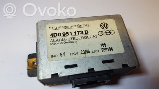 Audi A4 S4 B5 8D Alarm control unit/module 4D0951173B