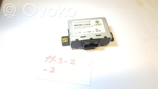Audi A4 S4 B5 8D Alarm control unit/module 4D0951173B