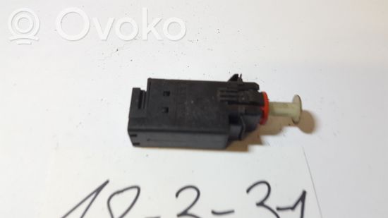 BMW 5 E39 Brake pedal sensor switch 83608541