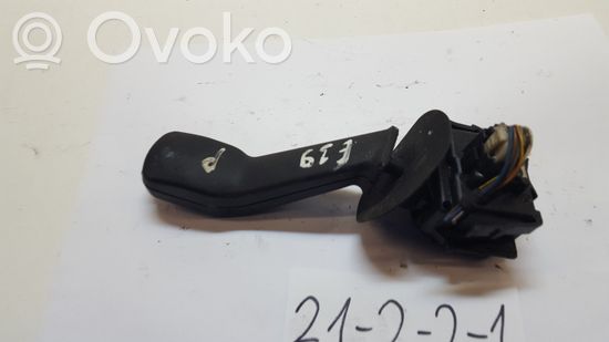 BMW 5 E39 Indicator stalk 8352172 01100410
