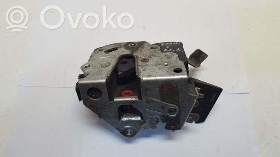 BMW 5 E39 Rear door lock 8138927