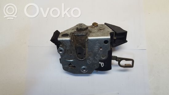 BMW 3 E36 Front door lock 8122418