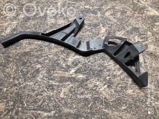 Audi A2 Front bumper mounting bracket 8Z0854729