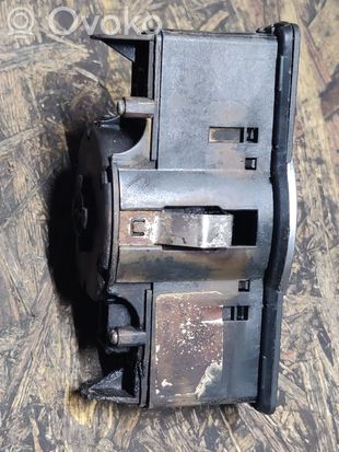 Mercedes-Benz E W212 Light switch