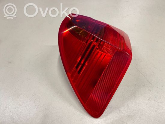 BMW 3 E90 E91 Rear/tail lights 7160061