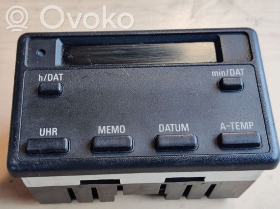 BMW 5 E34 Screen/display/small screen 62131374288