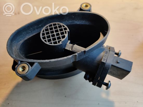 BMW 3 E46 Mass air flow meter 0928400468 77870760