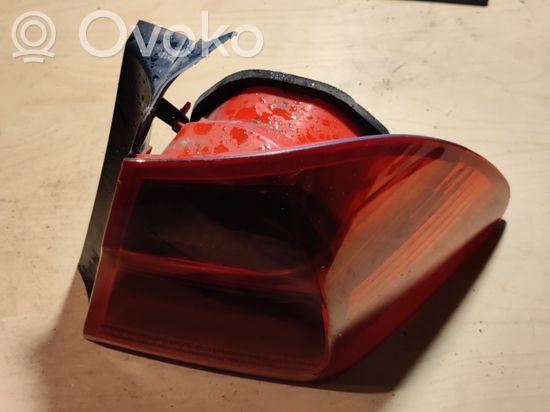 BMW 3 E90 E91 Rear/tail lights 7160062