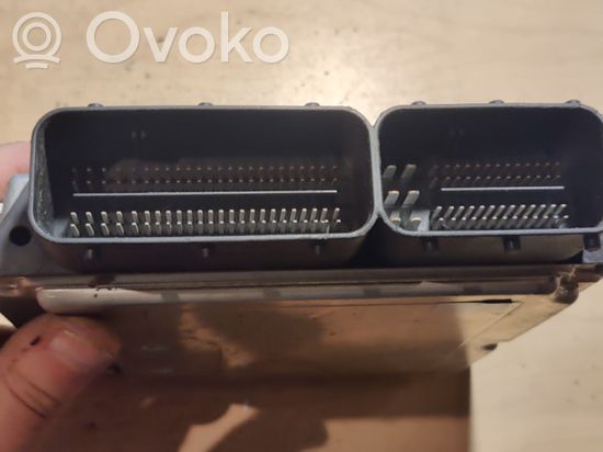 BMW 5 E60 E61 Engine control unit/module 7810980 0281015241