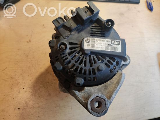 BMW 3 E90 E91 Generator/alternator 7797519