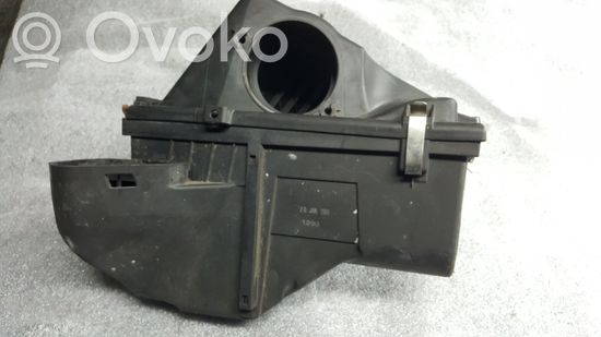 BMW 1 E81 E87 Air filter box 1371779746007