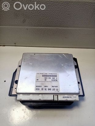 Mercedes-Benz E W210 Engine control unit/module 0255455532 0281001880