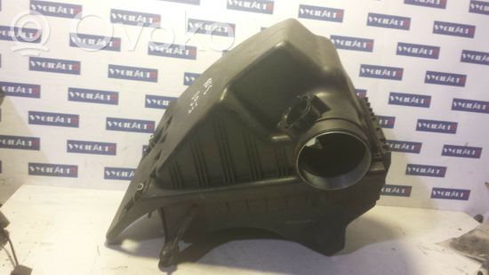 BMW 5 E60 E61 Air filter box 13717577779