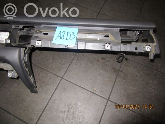 Audi A8 S8 D3 4E Dashboard