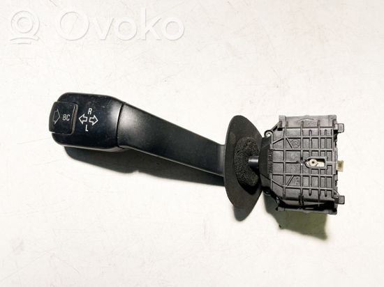 BMW 5 E39 Indicator stalk 8352172