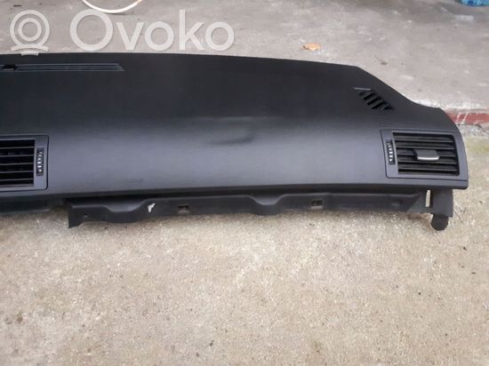 Audi A4 S4 B7 8E 8H Dashboard