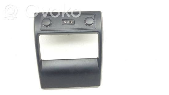 BMW X6 E71 E72 AUX in-socket connector 61316930562 51166963375 773201