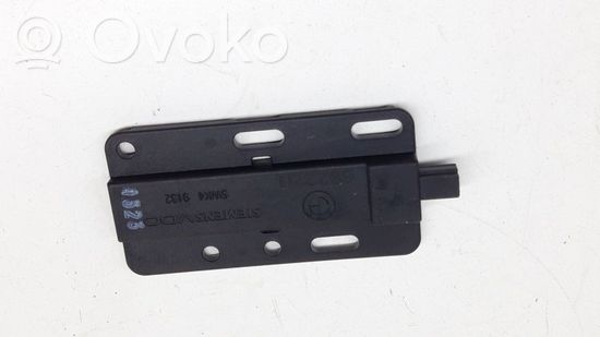 BMW X6 E71 E72 Antenna control unit 6922211 5WK49132