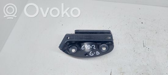 BMW 3 E90 E91 Rear bumper mounting bracket 7118194