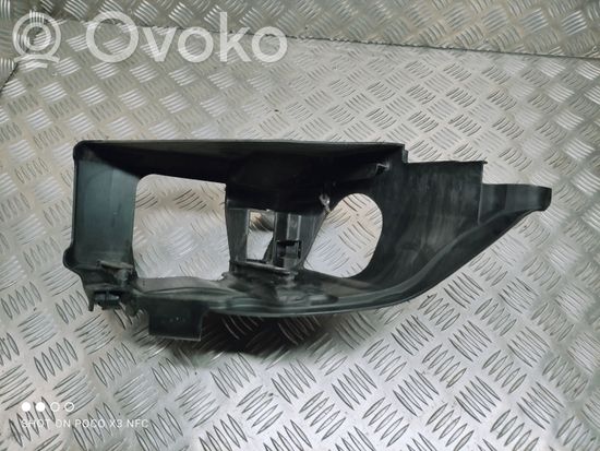 Audi Q7 4L Headlight/headlamp mounting bracket