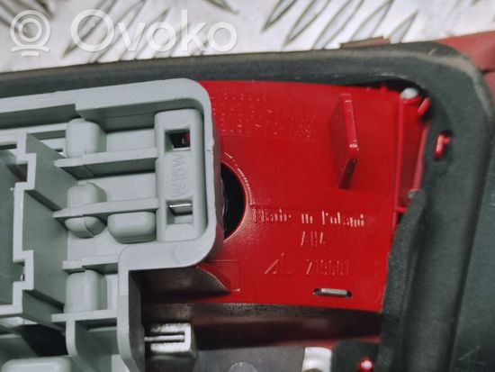 Audi A4 S4 B8 8K Tailgate rear/tail lights 219601