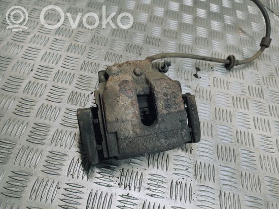 BMW X3 E83 Front brake caliper