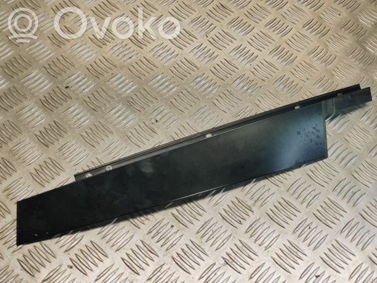BMW 3 E90 E91 Front door glass trim molding