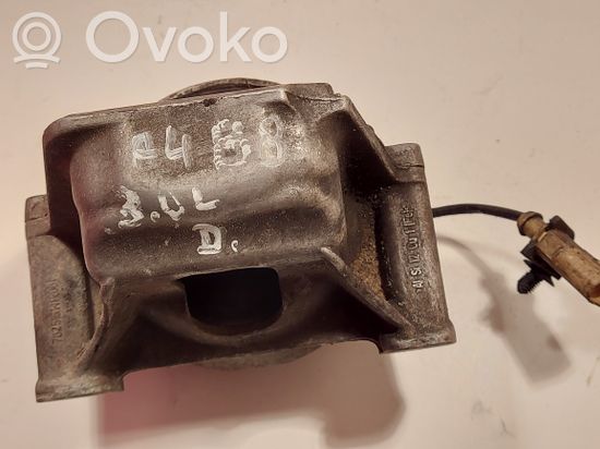 Audi A4 S4 B8 8K Engine mount bracket 8R0199381