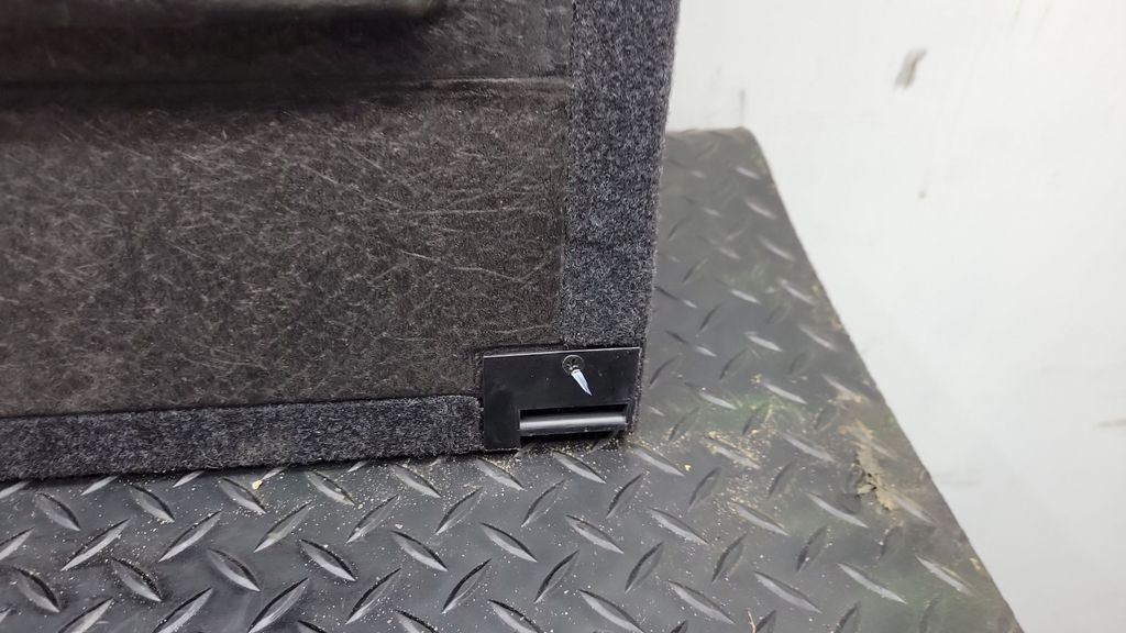 Polestar 2 2024 Trunk boot floor carpet liner 32131375 LIQ4056 - Bild 7 von 9