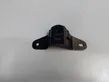 Fender mounting bracket