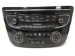 Radio/CD/DVD/GPS head unit