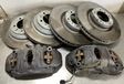 Brake discs and calipers set