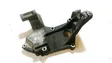 Engine mounting bracket