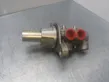 Master brake cylinder