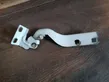 Engine bonnet/hood hinges