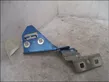 Engine bonnet/hood hinges