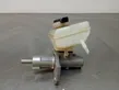 Master brake cylinder