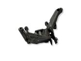 Engine mounting bracket