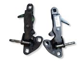 Convertible roof lock/latch