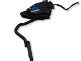 Accelerator throttle pedal